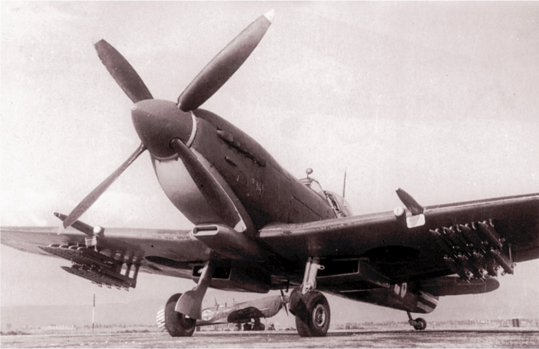 Israeli Spitfire LF Mk.IXe (CW) is missing it's suspended armaments ...